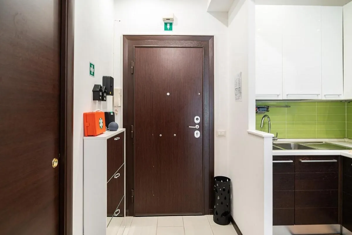 Bigfamilyflats - San Paolo - 6Pax Apartman Róma 0*,  Olaszország